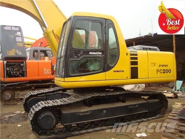Komatsu PC 200 حفارات زحافة