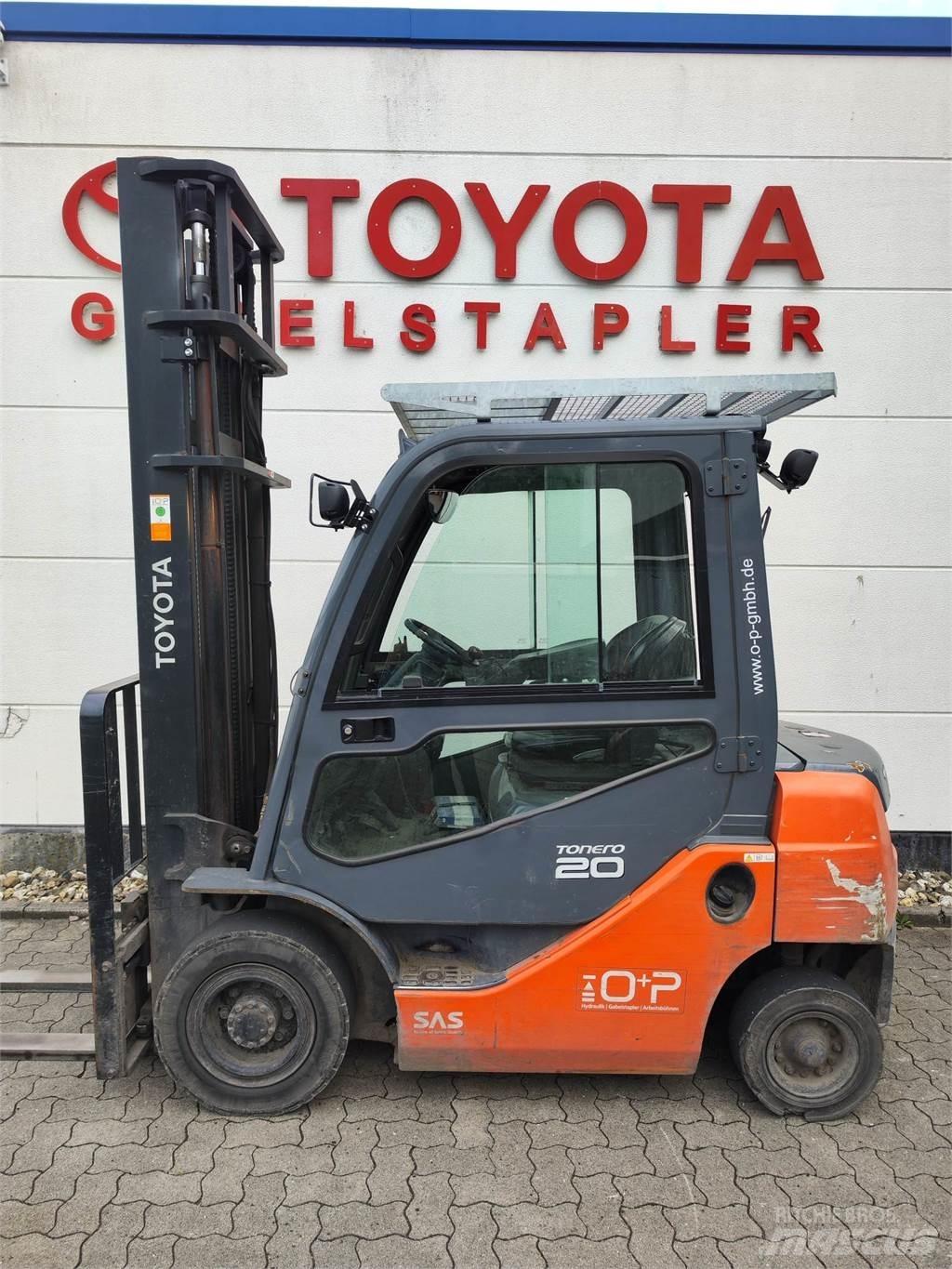 Toyota 02-8FDF20 شاحنات الديزل
