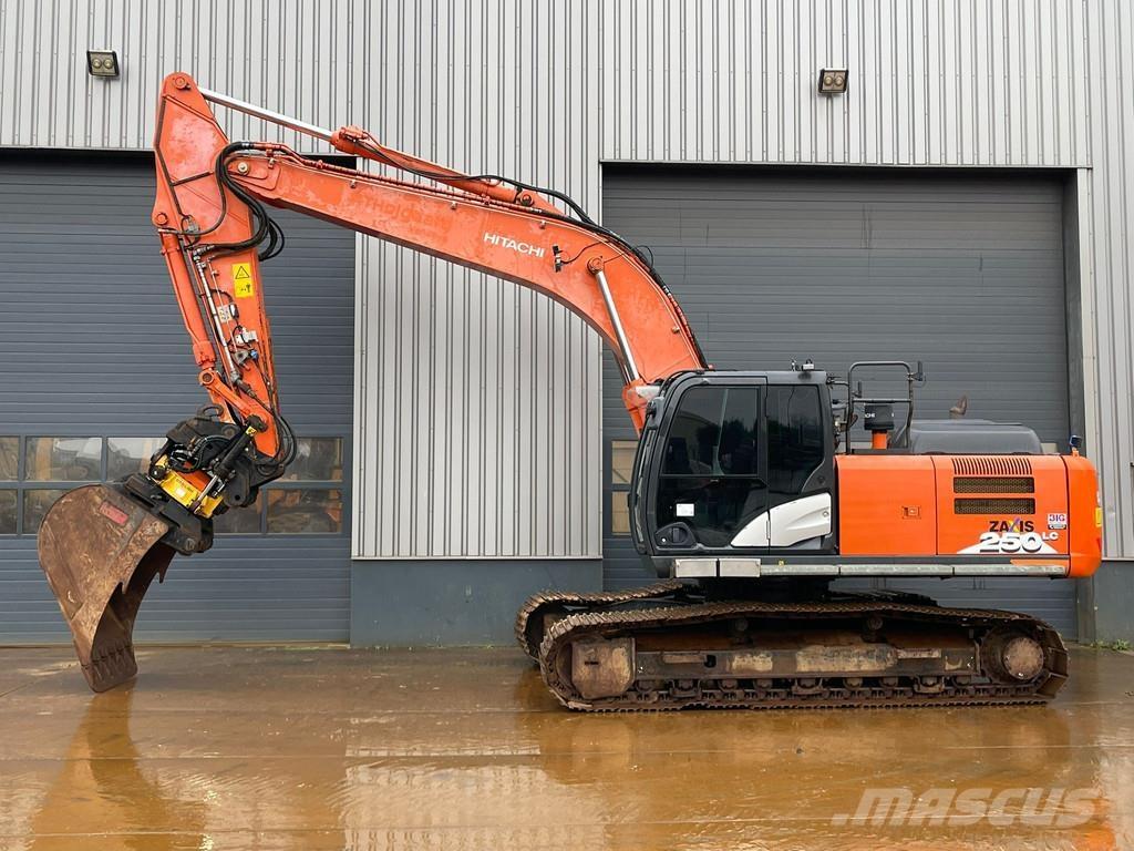 Hitachi ZX250LC-6 حفارات زحافة