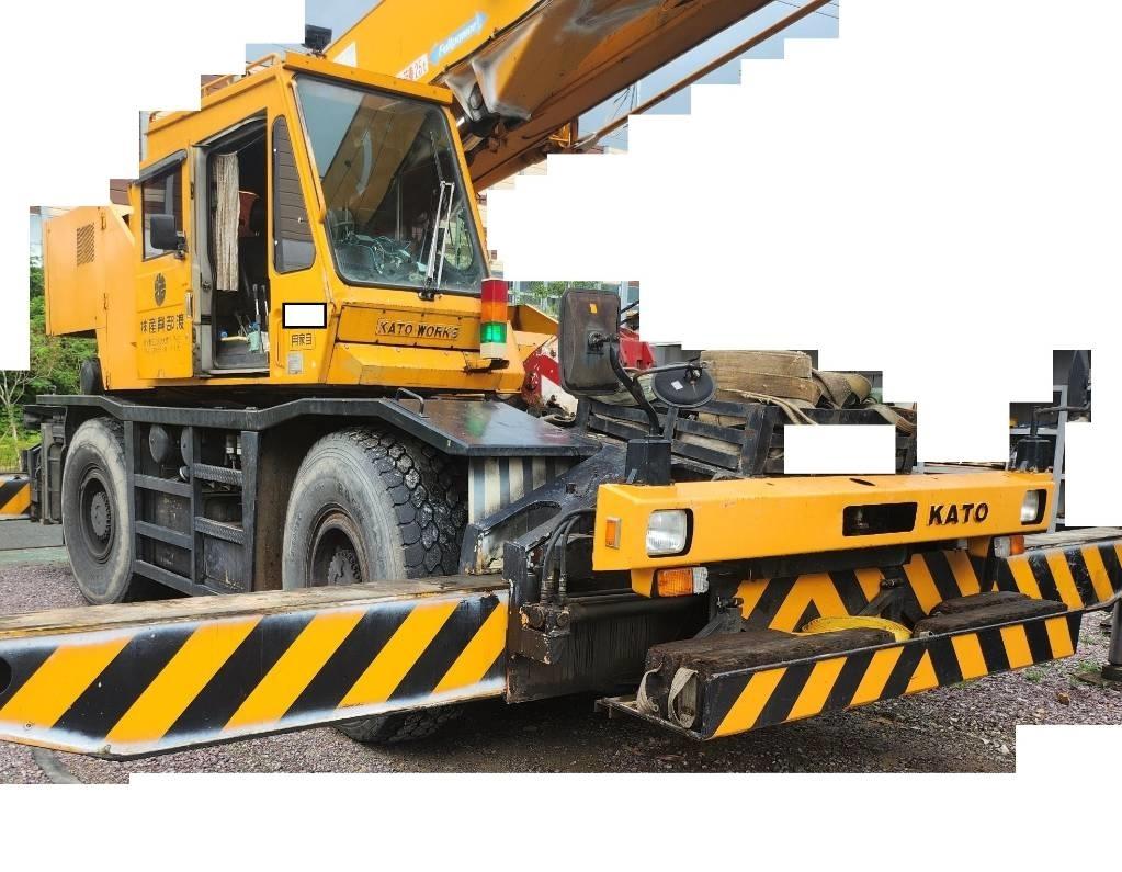 Kato SR 250 رافعات الطرق الوعرة