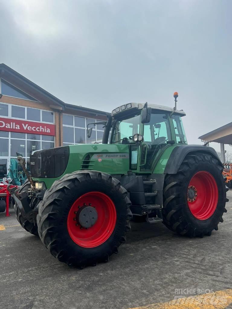 Fendt 926 Vario TMS الجرارات