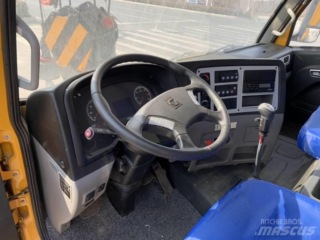 XCMG QY55KA رافعات صالحة لكل أنواع الطرق