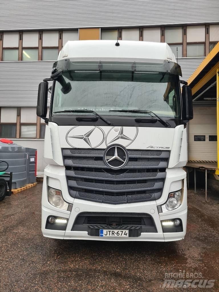 Mercedes-Benz Actros وحدات الجر