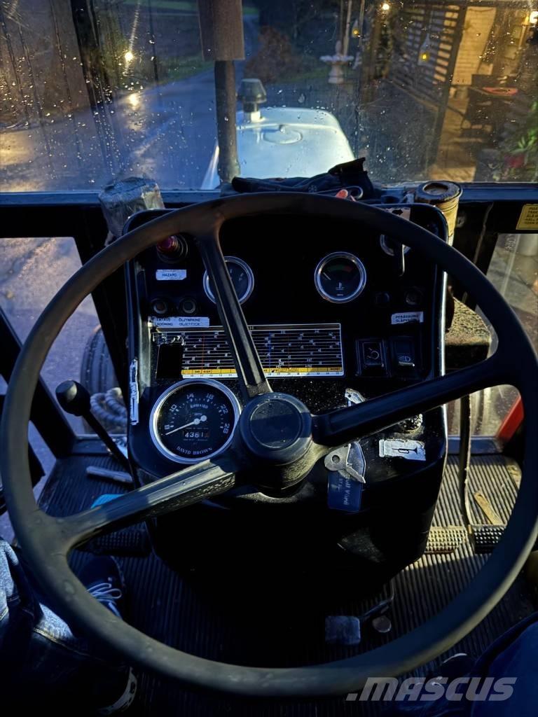 David Brown 1210 الجرارات