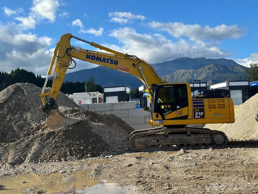 Komatsu PC 210 NLC حفارات زحافة