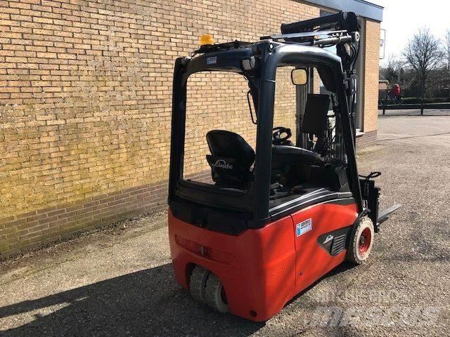 Linde E16-02-386 شاحنات ذات رافعات شوكية تعمل بالكهرباء