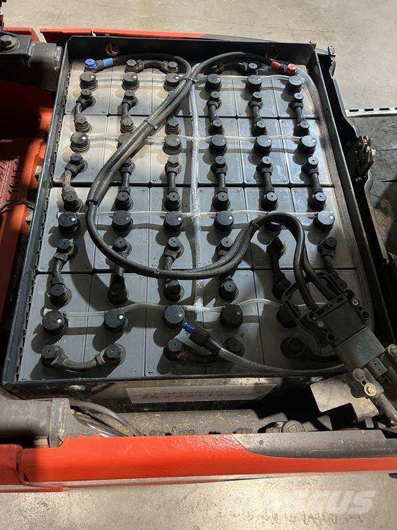 Linde E16-02-386 شاحنات ذات رافعات شوكية تعمل بالكهرباء