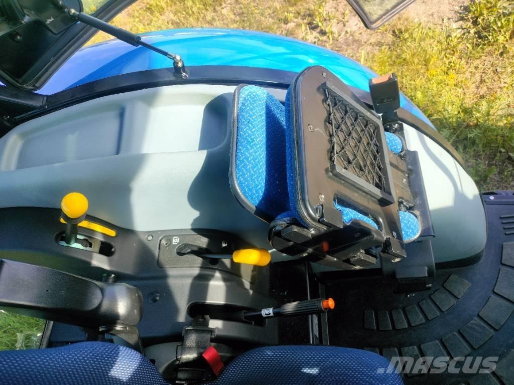 New Holland T 4.75 الجرارات