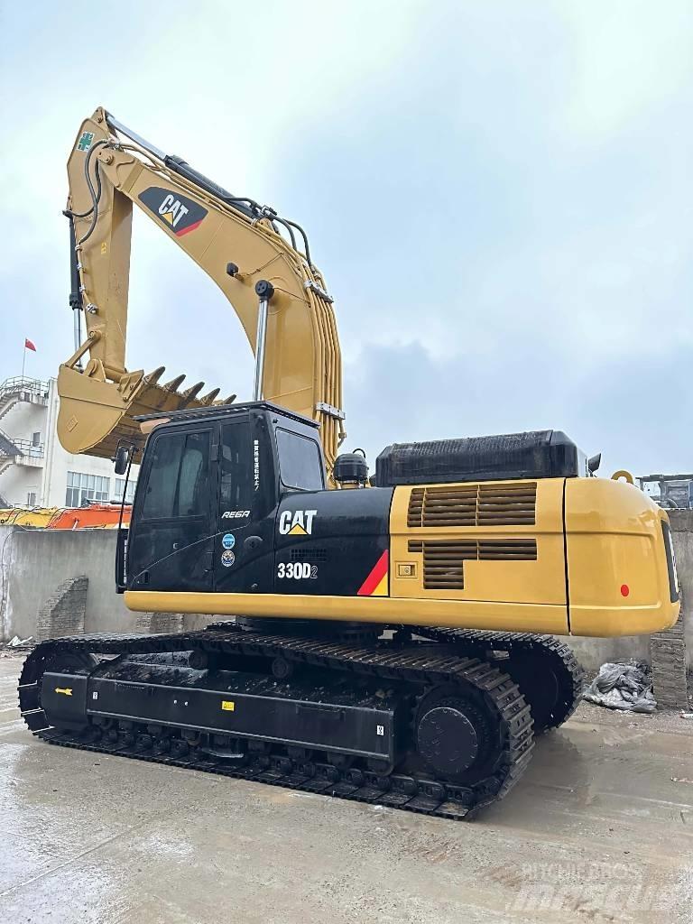 CAT 330D2 حفارات زحافة