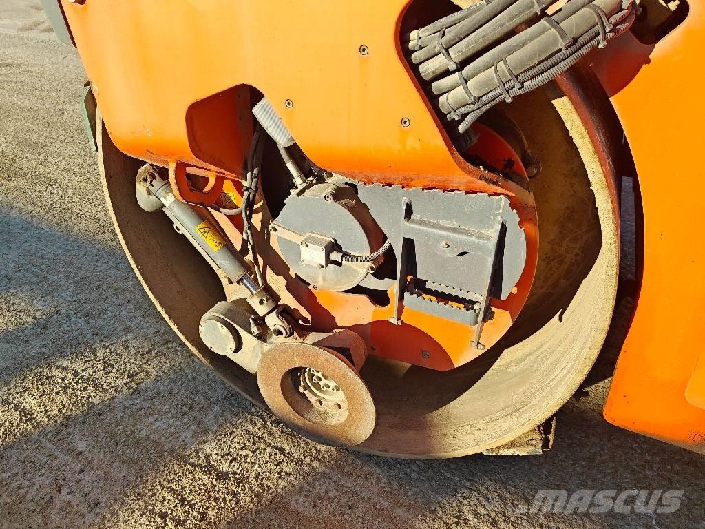 Hamm HD 110 VO مداحل ثنائية الاسطوانة