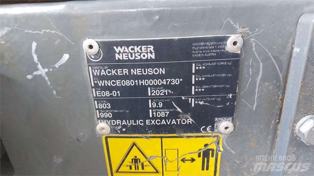 Wacker Neuson 803 حفارات زحافة