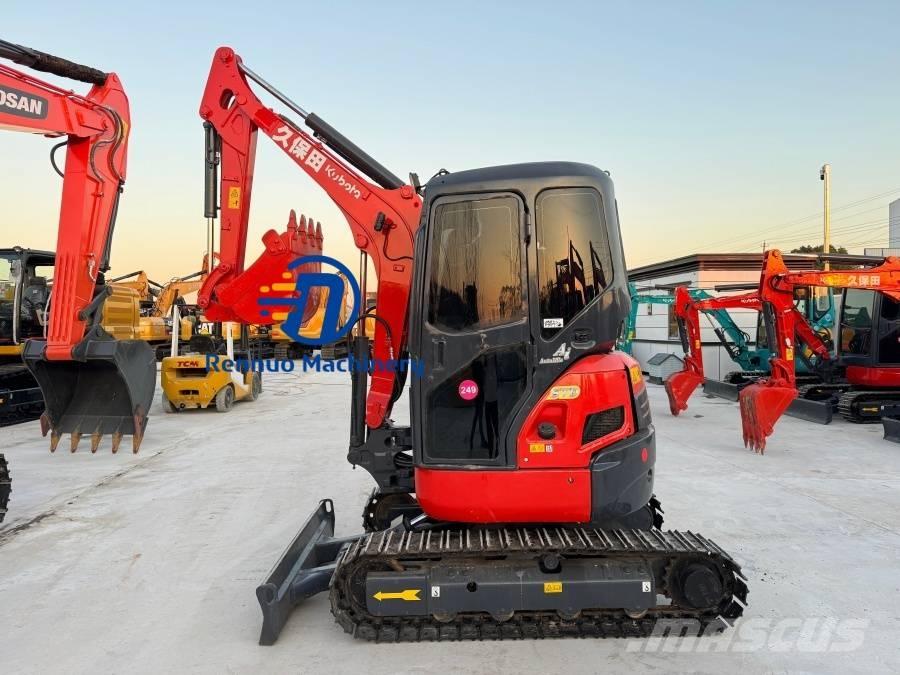 Kubota U 30 حفارات صغيرة أقل من 7 طن (حفارات صغيرة)