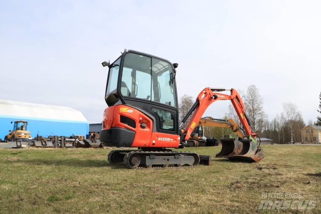 Kubota KX019-4 حفارات صغيرة أقل من 7 طن (حفارات صغيرة)