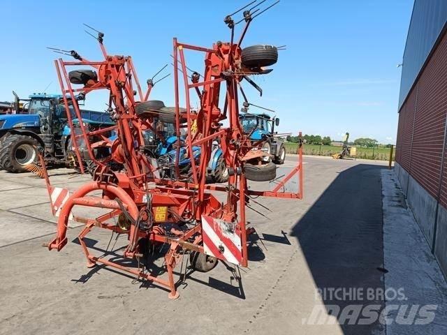 Kuhn GF8501 MHO مكابس وميبسات التبن