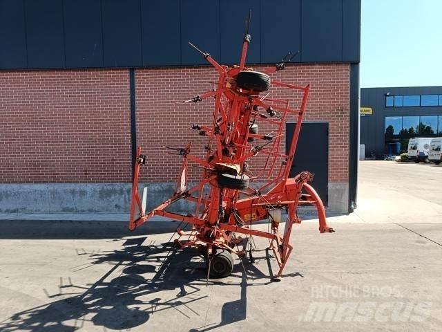Kuhn GF8501 MHO مكابس وميبسات التبن