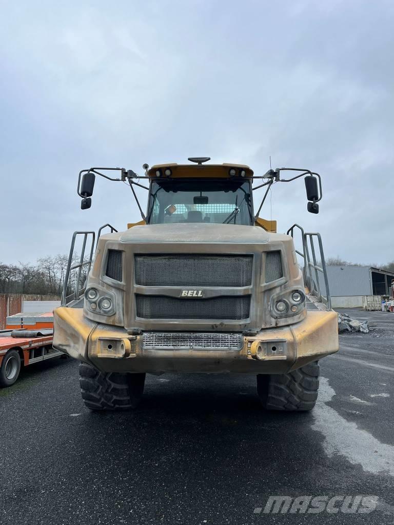 Bell B40 6x6 ساحبات مفصلية