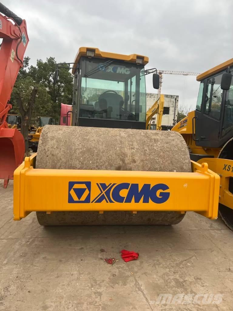 XCMG XS 183 J مداحل أحادية الأسطوانة