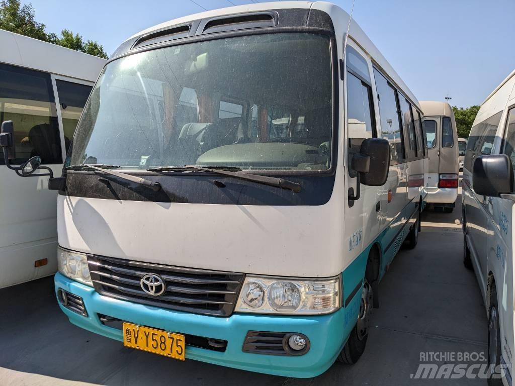 Toyota Coaster Bus حافلة صغيرة