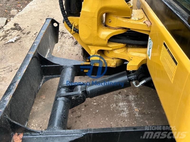 CAT 303.5 E حفارات صغيرة أقل من 7 طن (حفارات صغيرة)