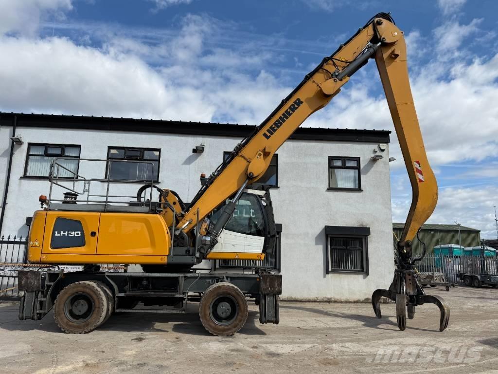 Liebherr LH 30 M مناولات المخلفات / مناولات صناعية