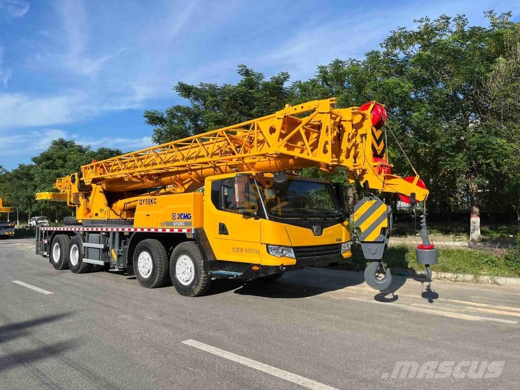 XCMG QY 50 K رافعات صالحة لكل أنواع الطرق