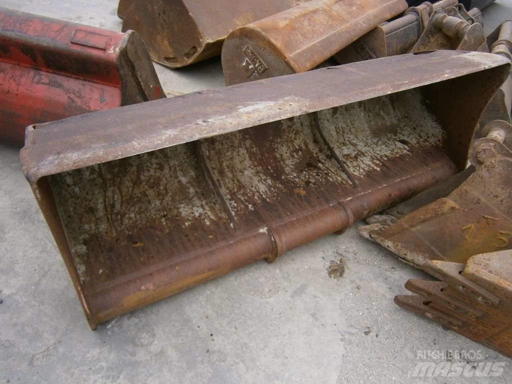 Yanmar Vio 33 U حفارات صغيرة أقل من 7 طن (حفارات صغيرة)