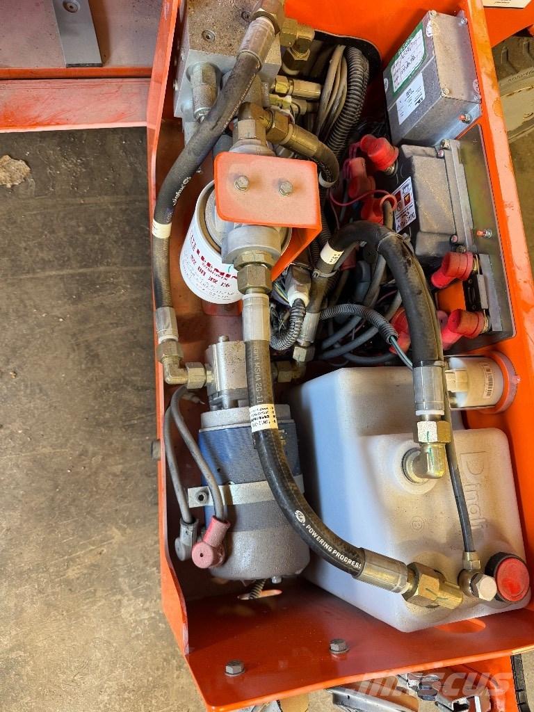 Dingli JCPT 0807 رافعات مقصية الشكل