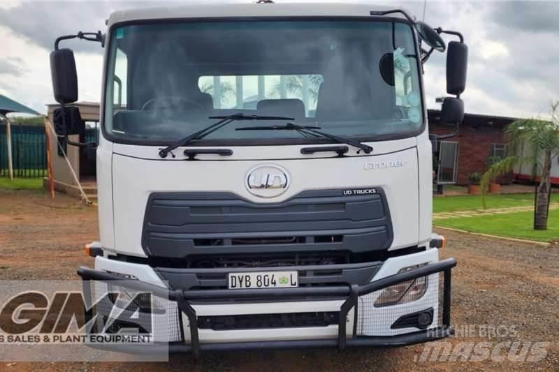 UD Croner PKE280 شاحنات أخرى