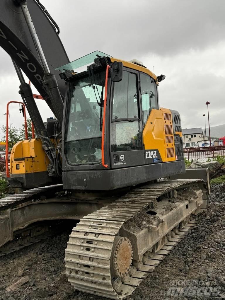 Volvo ECR355EL DOZER حفارات زحافة
