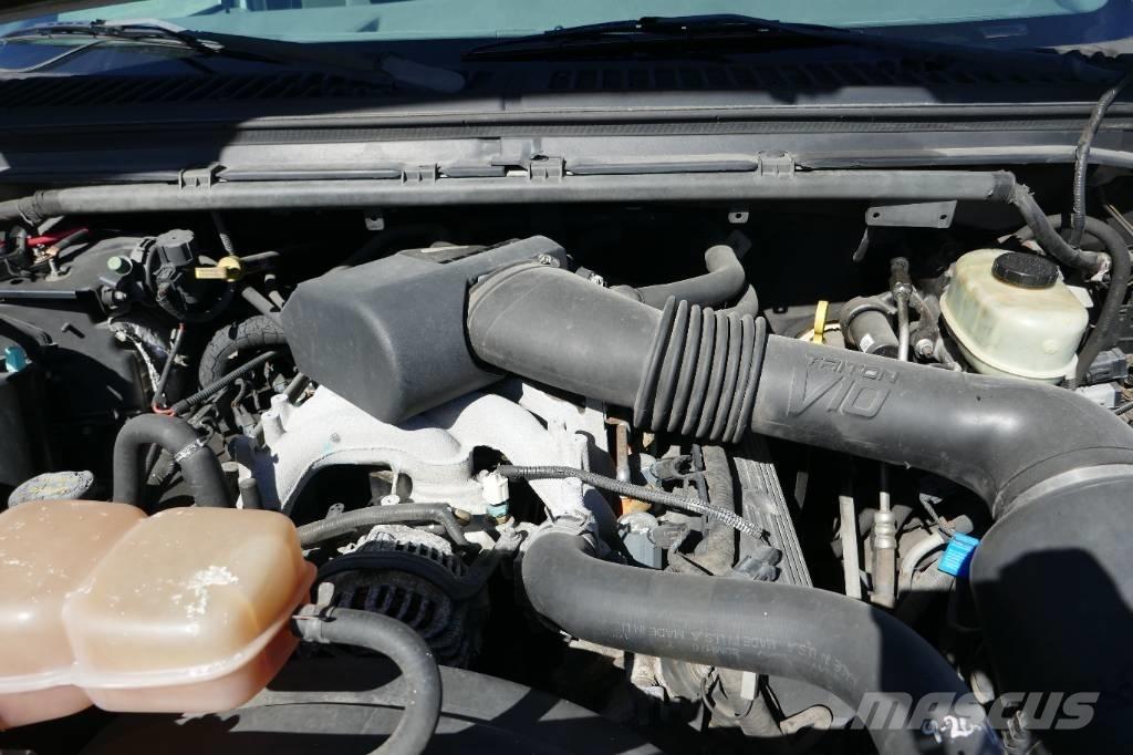 Ford F 550 شاحنات قلابة