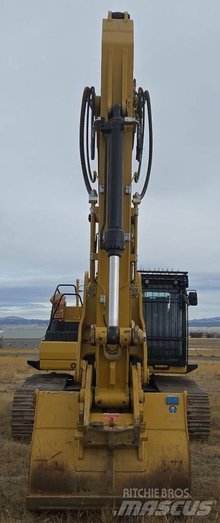 CAT 330 حفارات زحافة