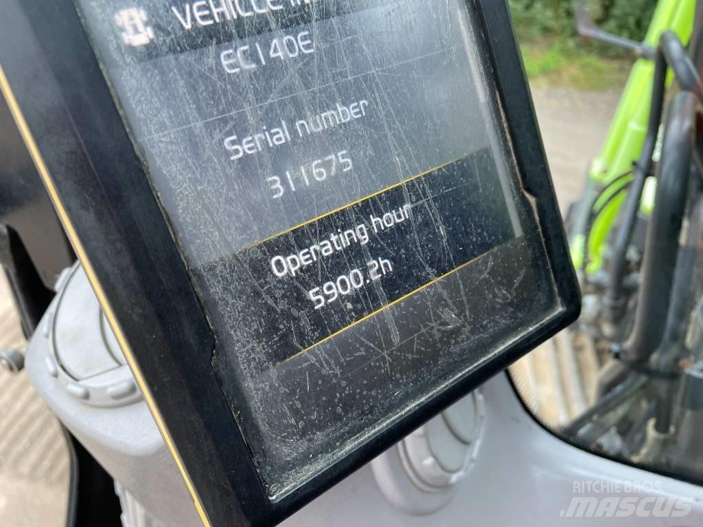 Volvo EC 140 EL حفارات زحافة