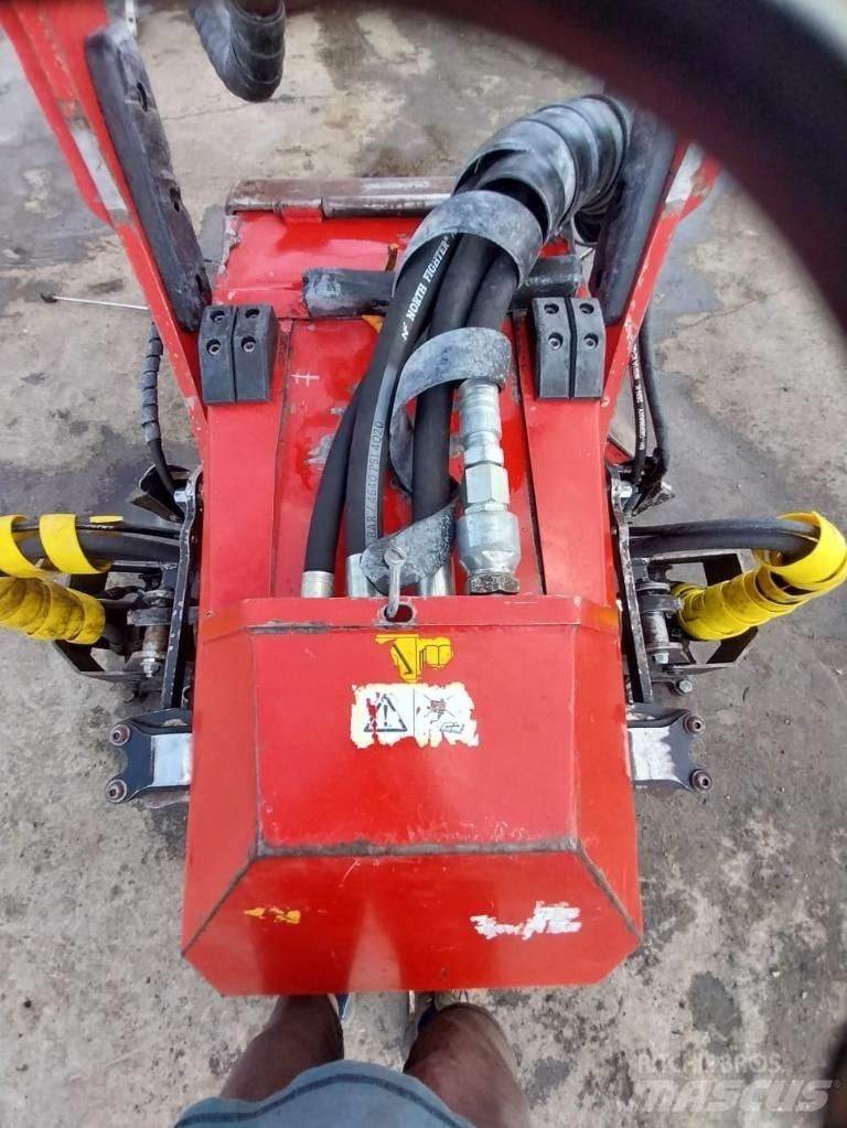 Komatsu 941.1 حصادات
