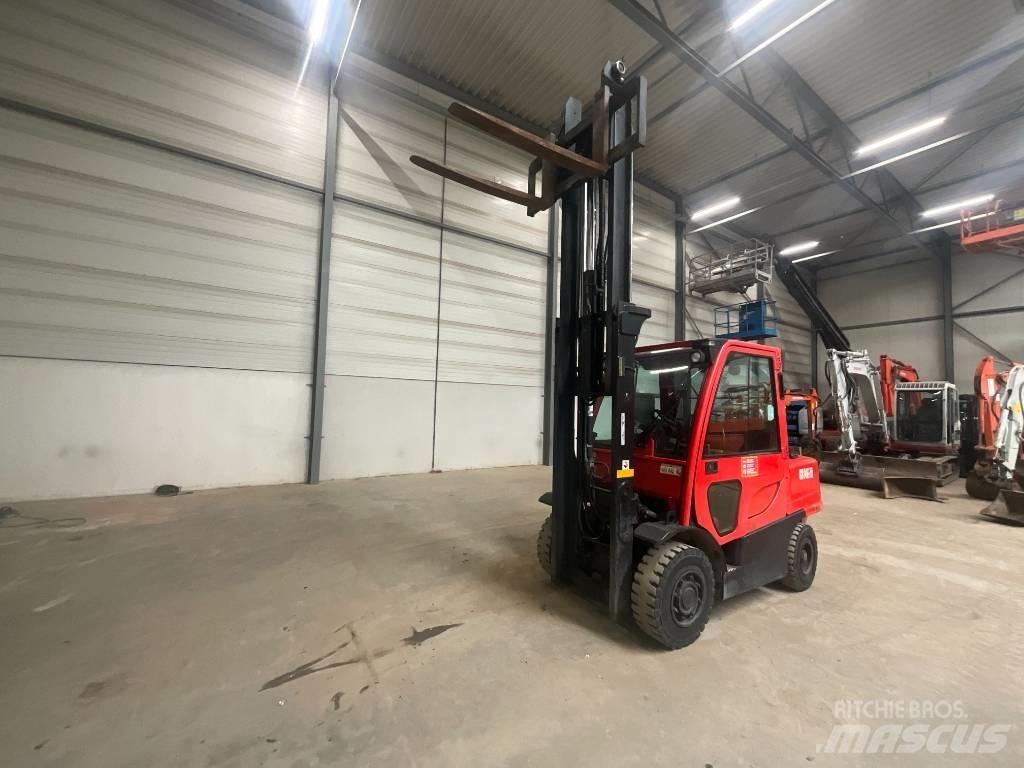 Hyster H 4.50 FT S 5 شاحنات LPG