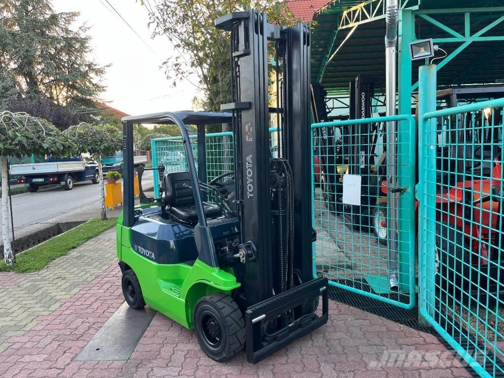Toyota 7FG15 V-3282 شاحنات LPG
