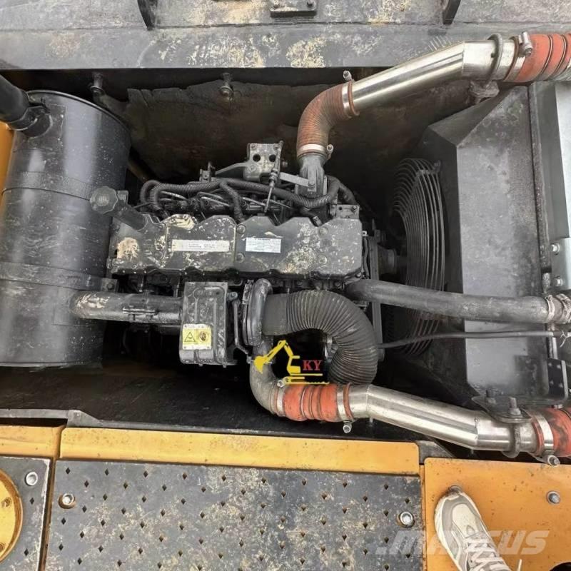 Hyundai 225VS حفارات زحافة