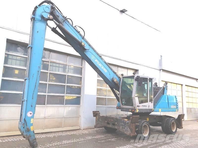 Fuchs MHL 335 E مناولات المخلفات / مناولات صناعية