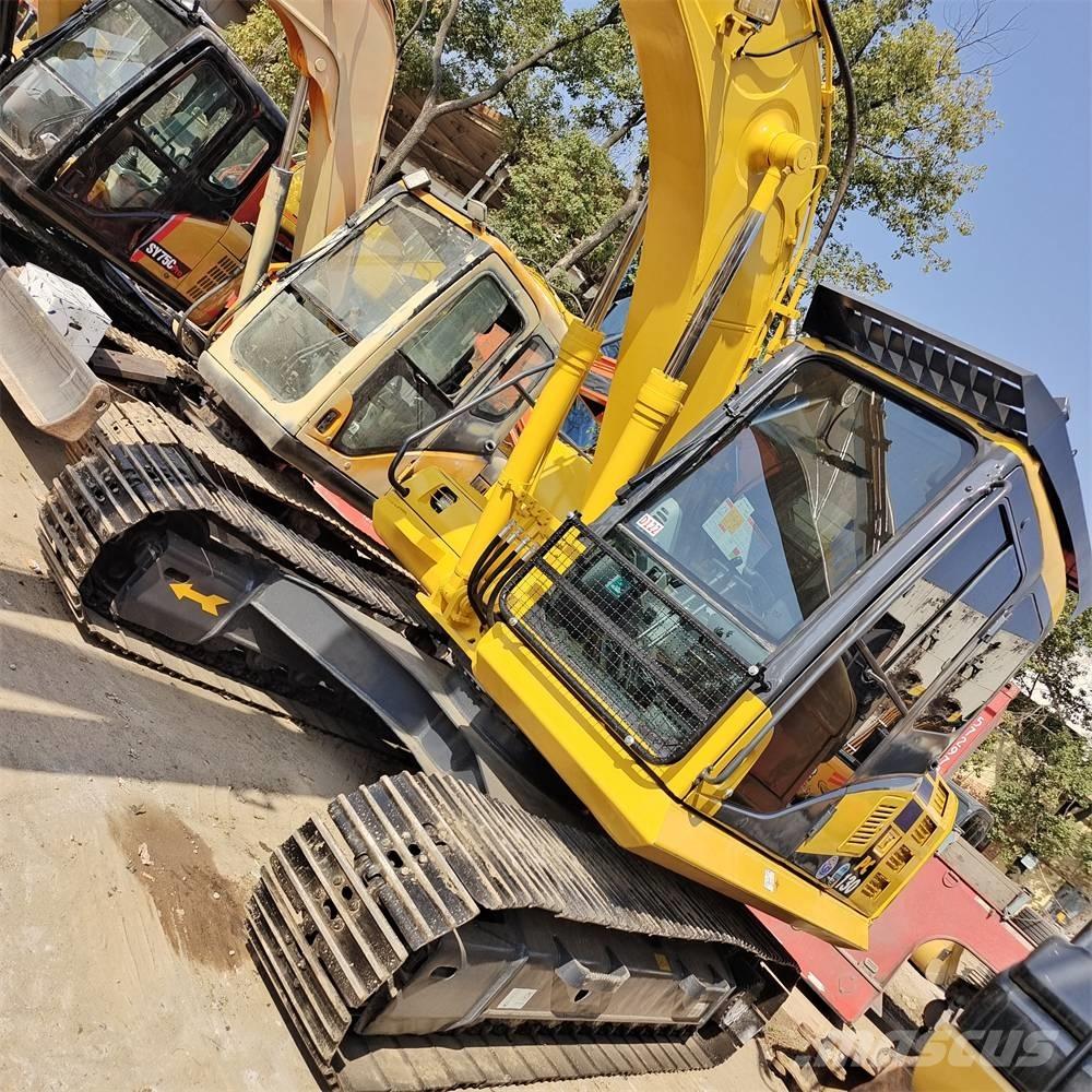 Komatsu PC 130 حفارات زحافة