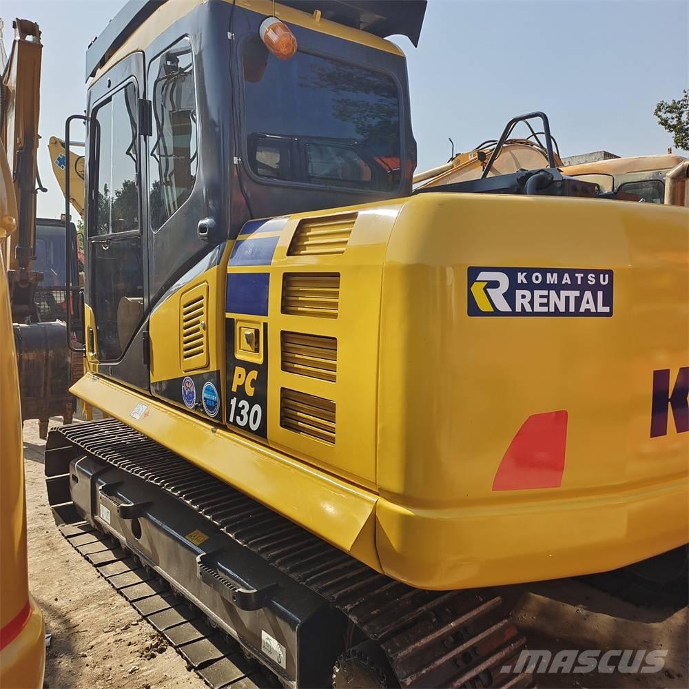 Komatsu PC 130 حفارات زحافة