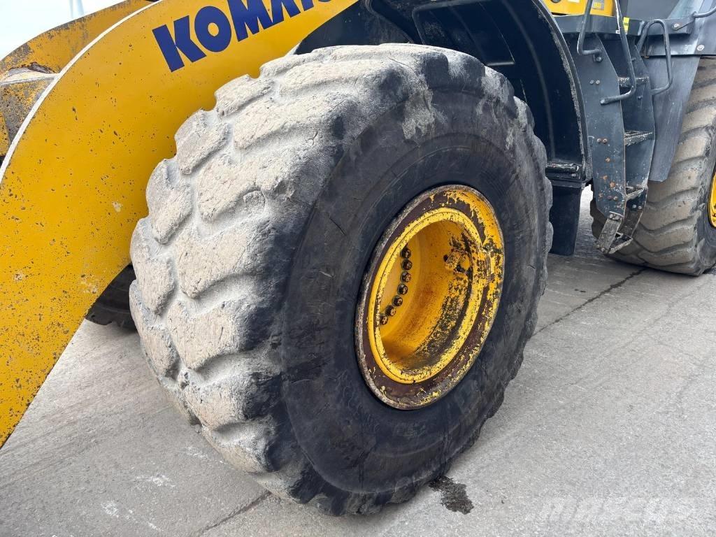 Komatsu WA 470-8 لوادر بعجل