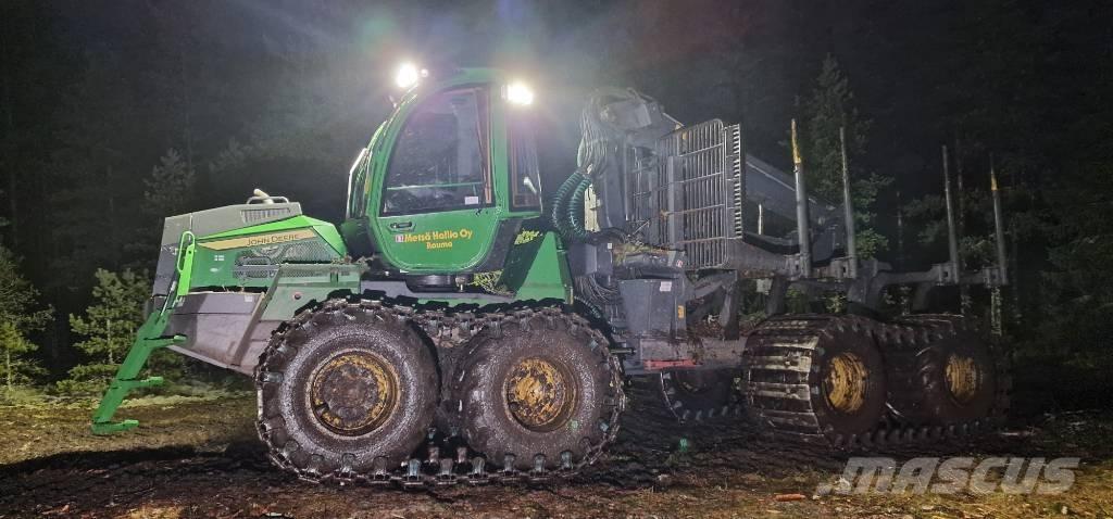 John Deere 1010G شاحنات