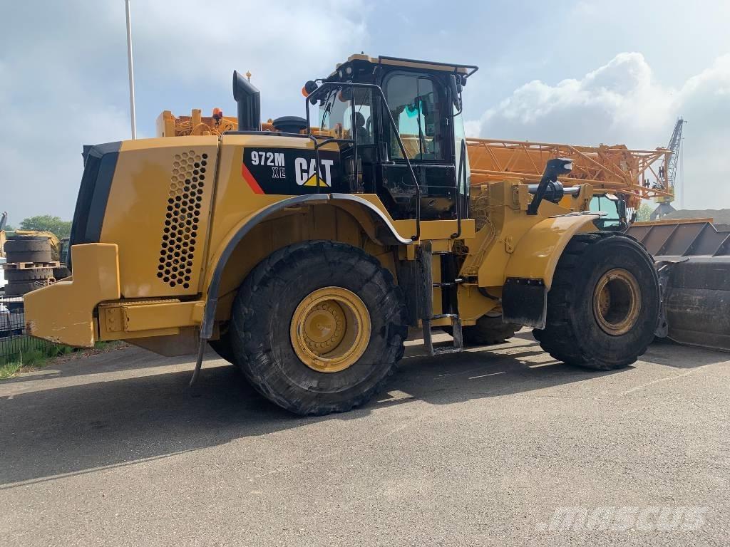 CAT 972MXE لوادر بعجل