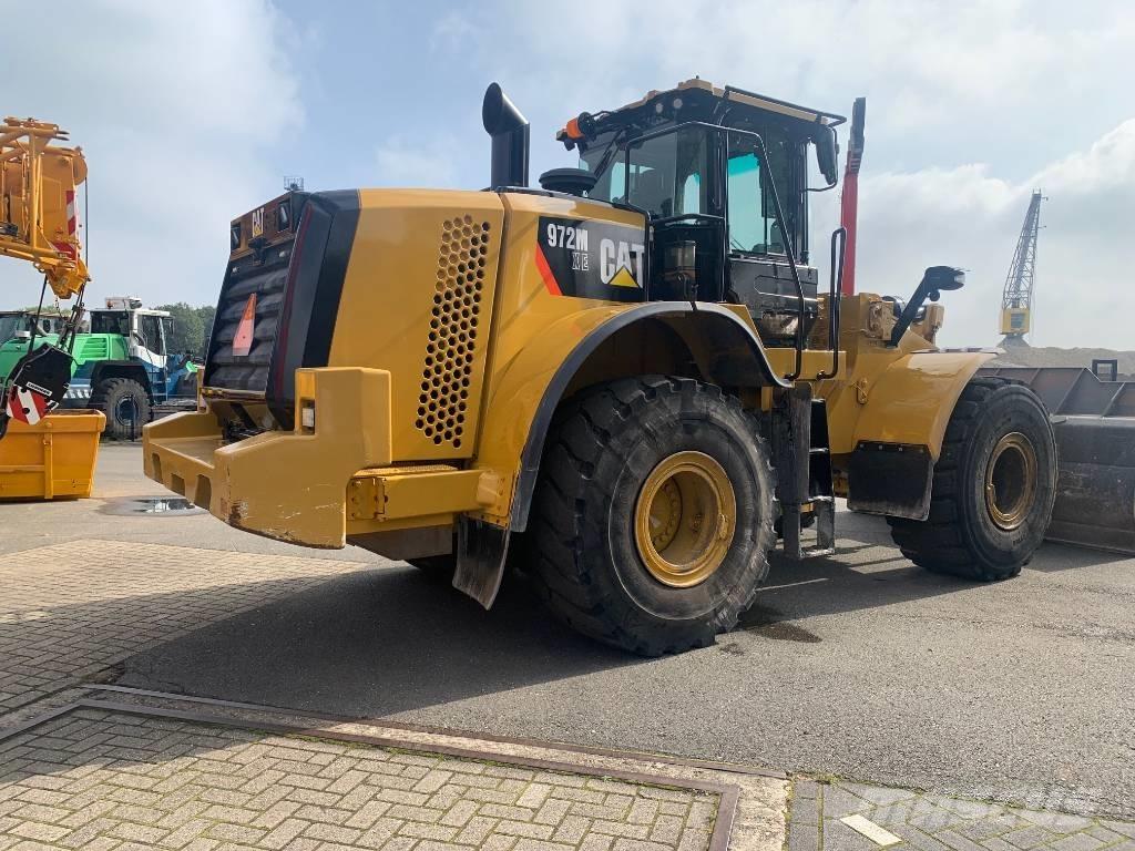 CAT 972MXE لوادر بعجل