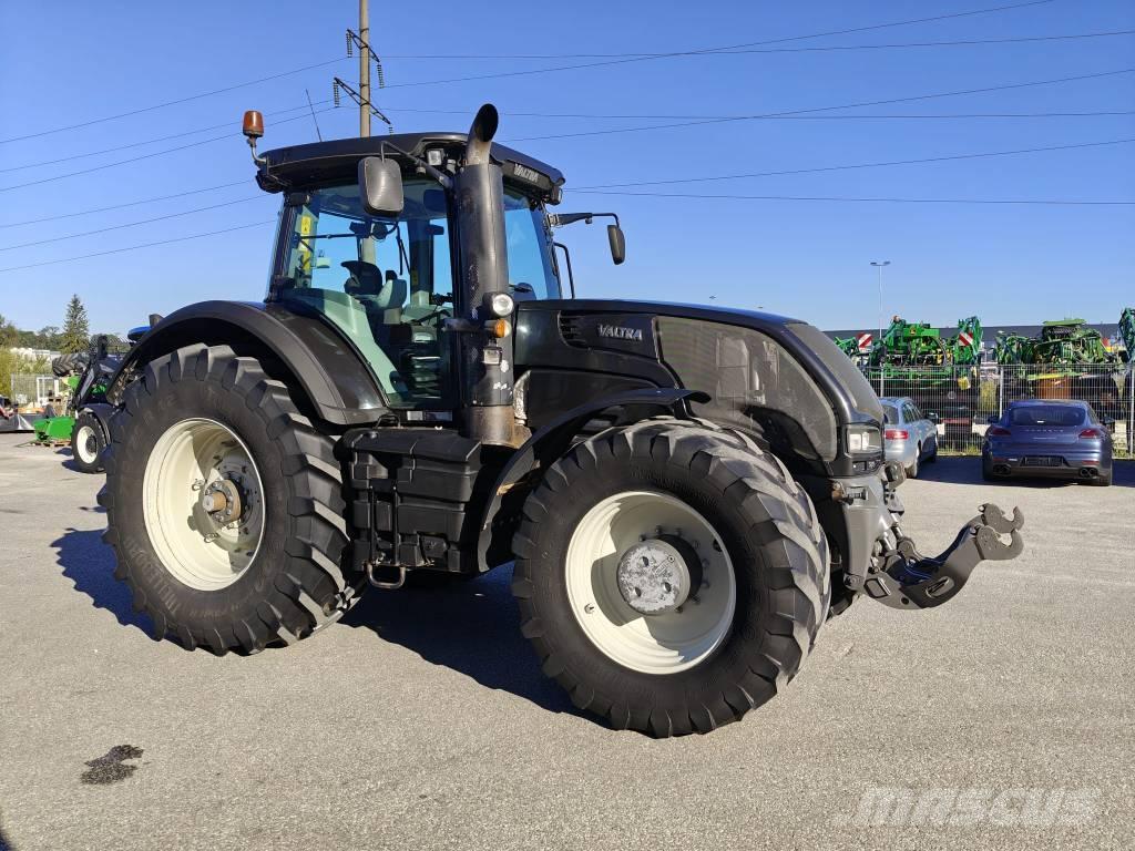 Valtra S 353 الجرارات