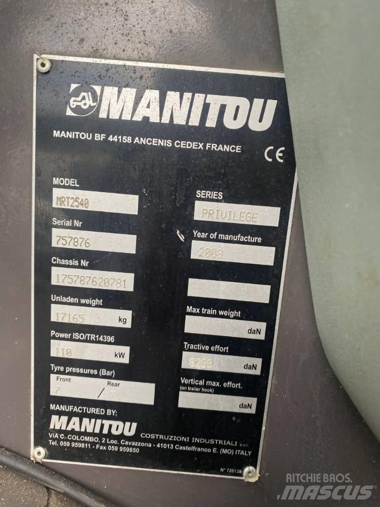 Manitou MRT 2540 مناولات متداخلة