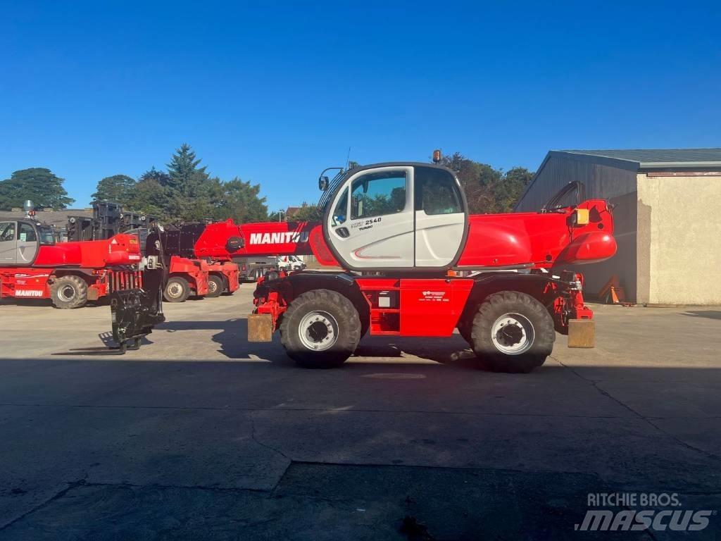 Manitou MRT 2540 مناولات متداخلة