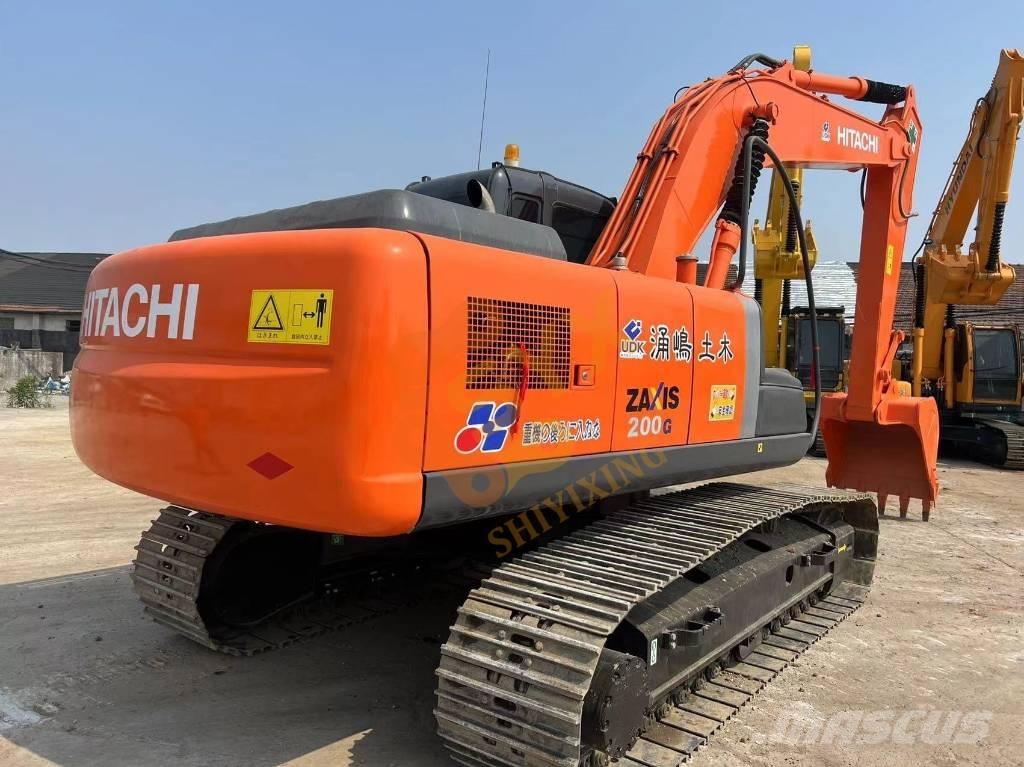Hitachi ZX 200-3 G حفارات زحافة