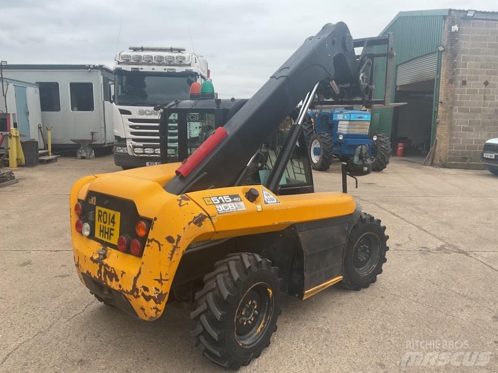 JCB 515-40 مناولات متداخلة