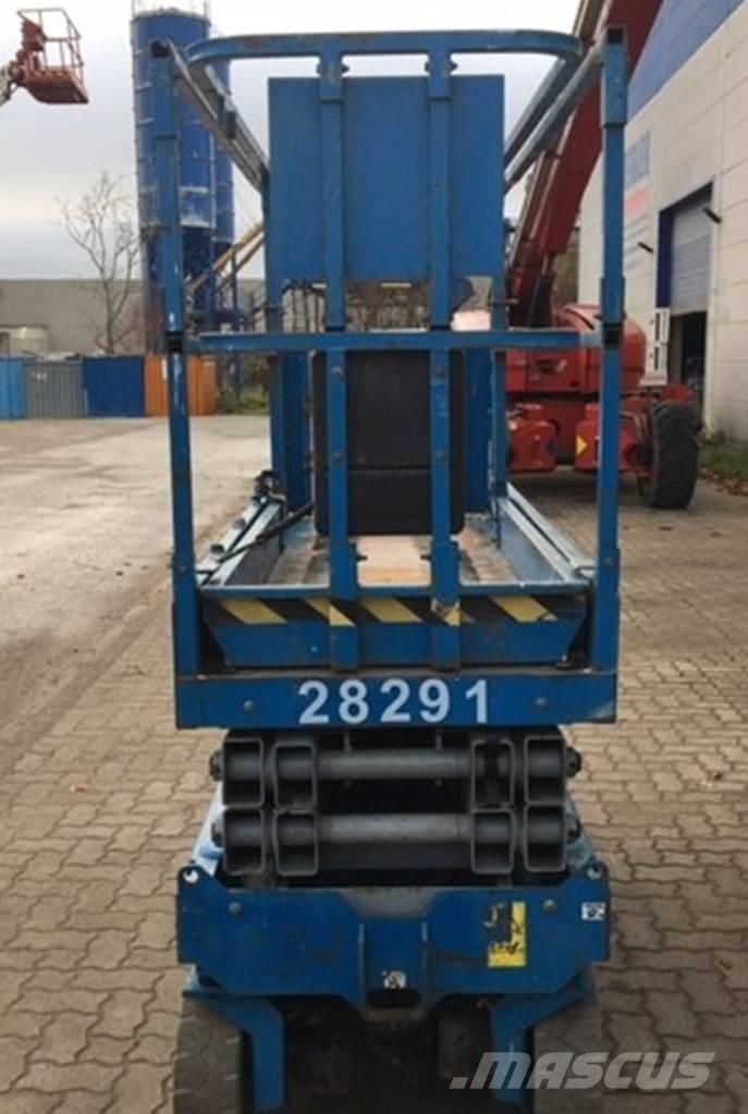 Genie GS2032 رافعات مقصية الشكل