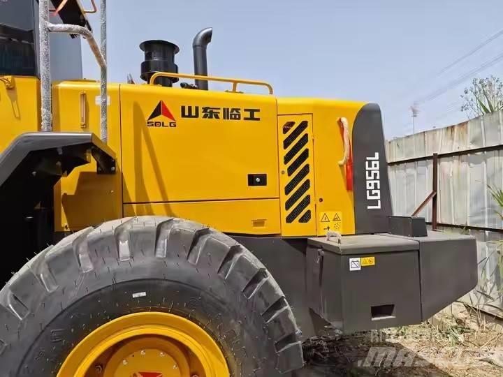 SDLG LG956L لوادر بعجل